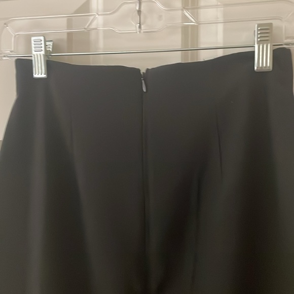 Newport News Black Pencil Skirt - Size 2 - Picture 4 of 5